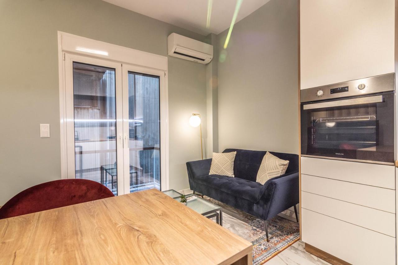 Cozy Apartment - 8' To Panormou Metro Station 아테네 외부 사진